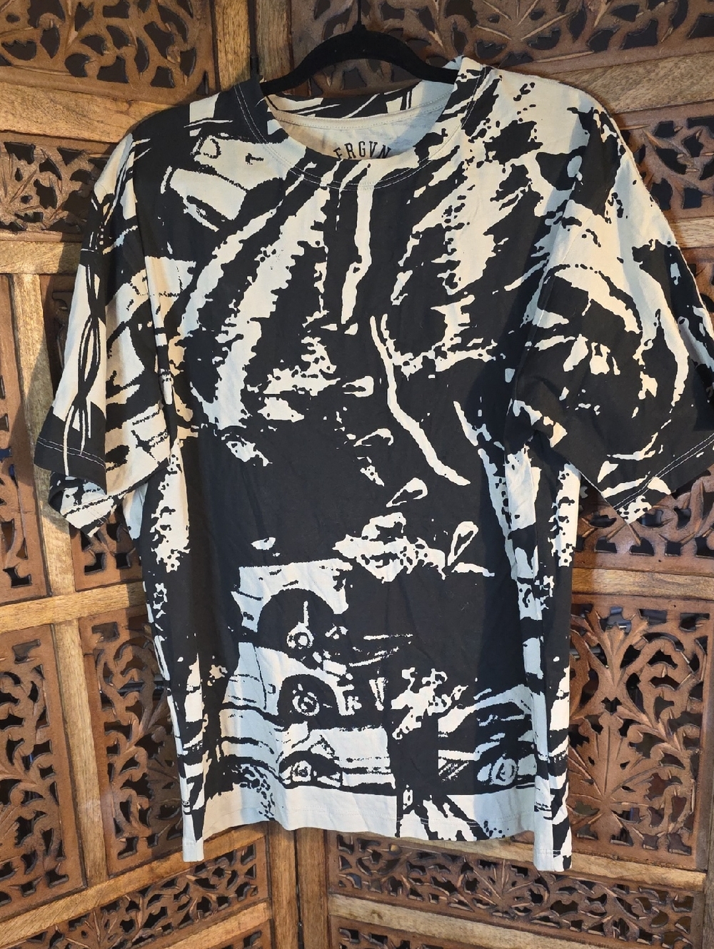 FRGVN Faith Based Streetwear Men's Black & Beige Graphic Tee